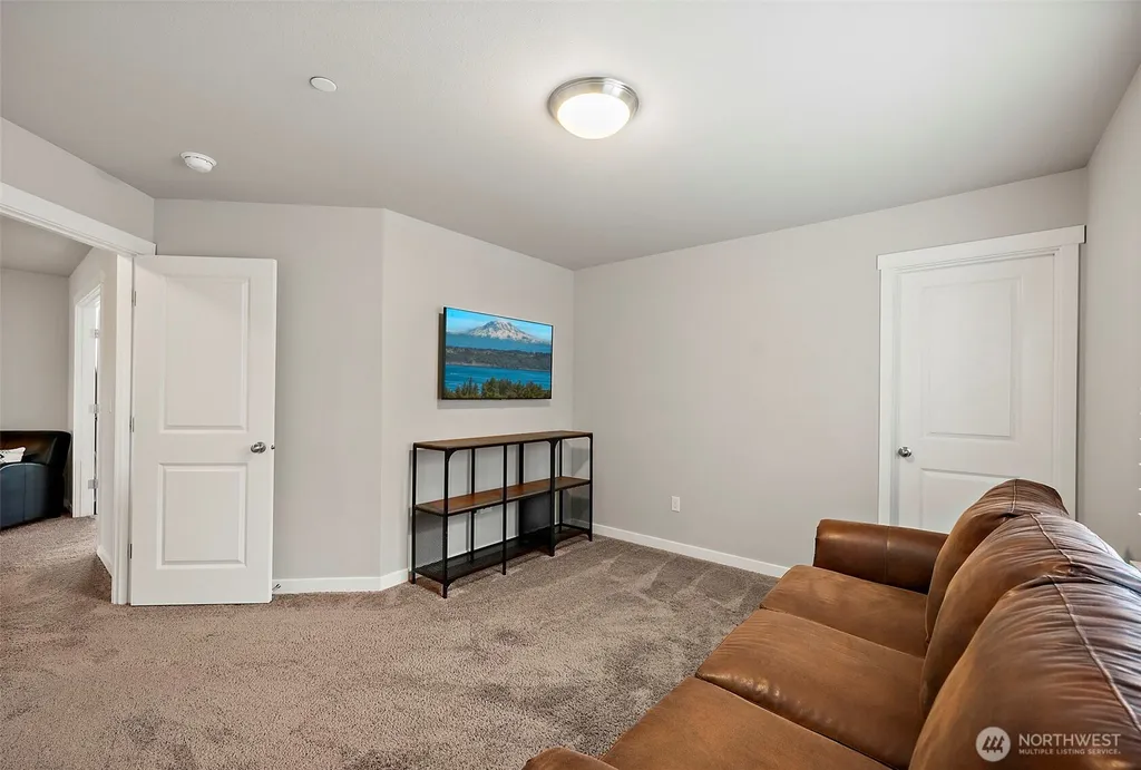 10626 130th Street E Puyallup WA 98374