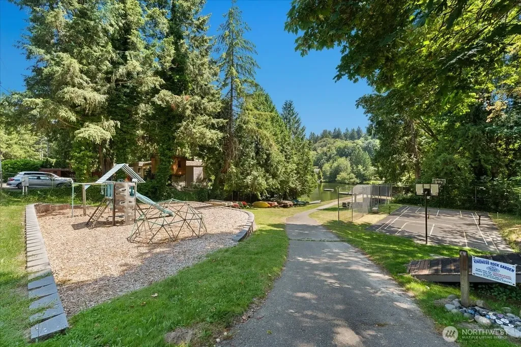 8716 71st Street NW Gig Harbor WA 98335