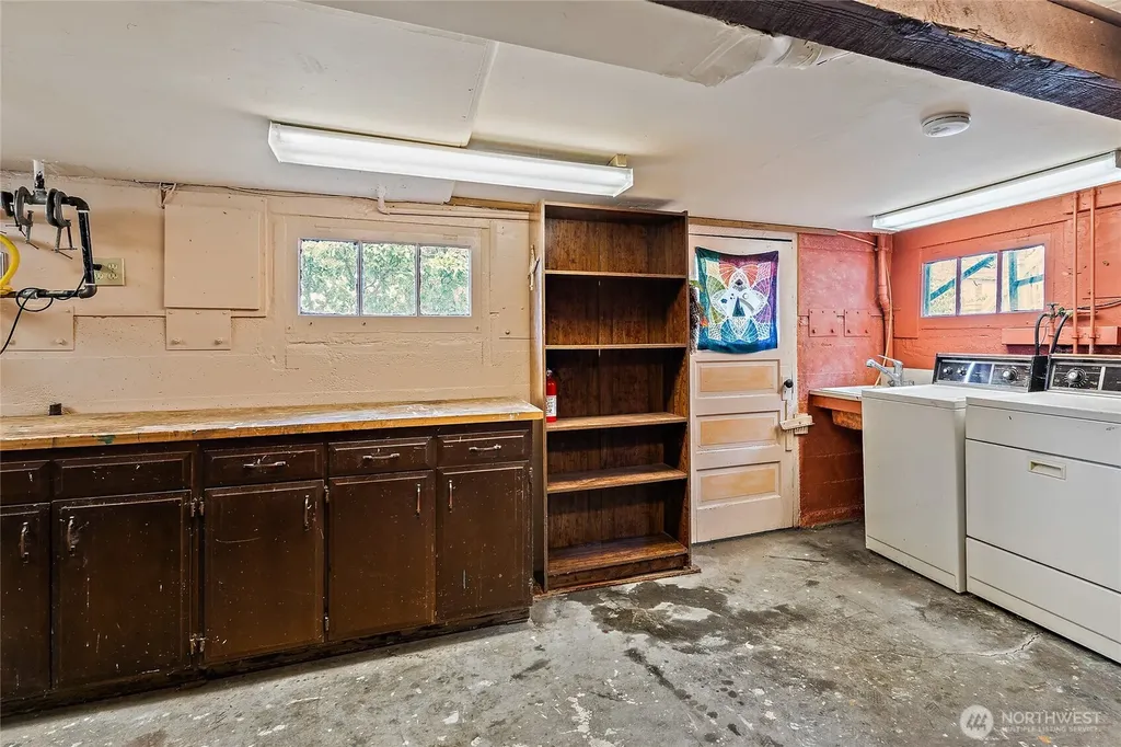 2902 S Jackson Street Seattle WA 98144