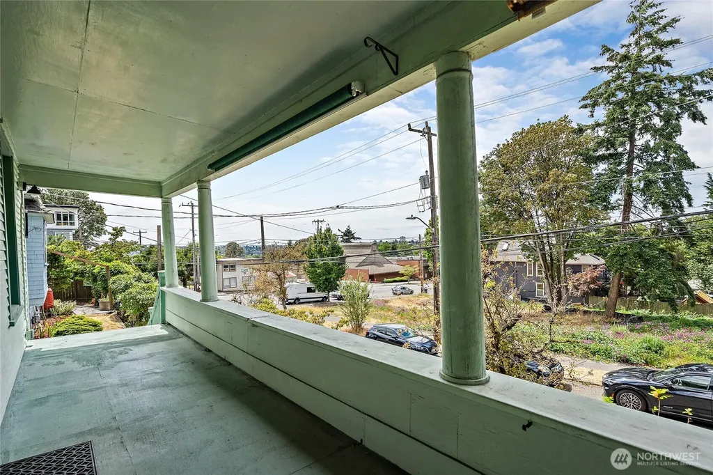 2902 S Jackson Street Seattle WA 98144
