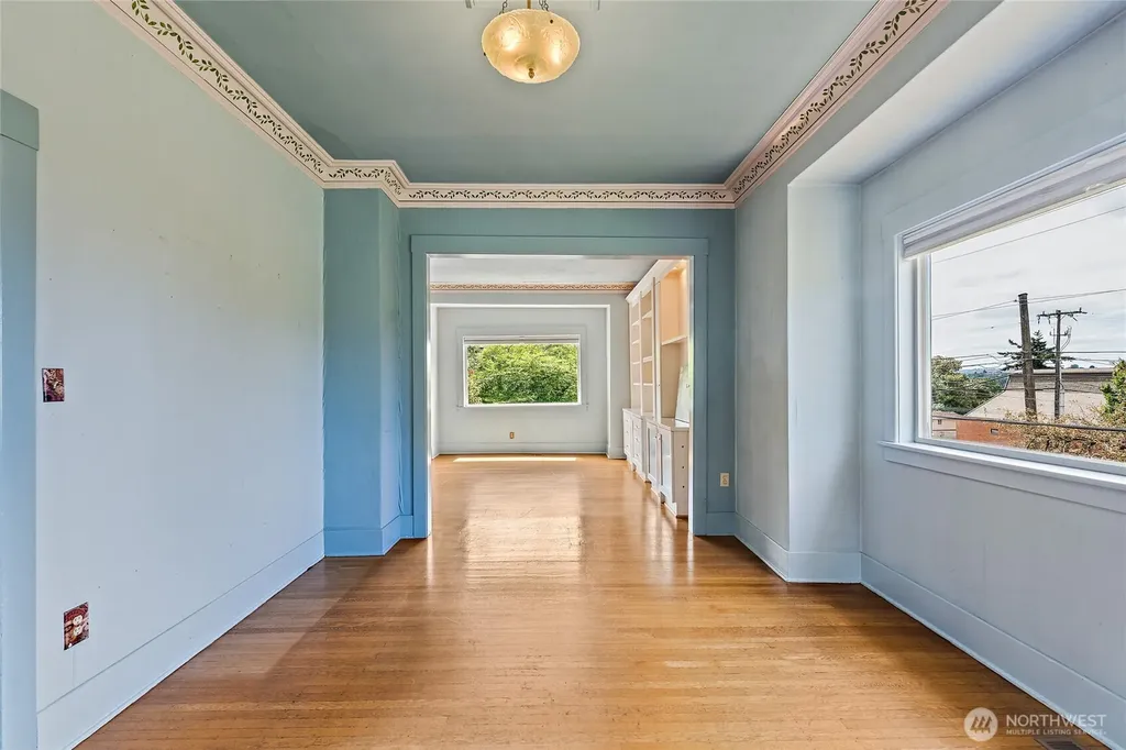 2902 S Jackson Street Seattle WA 98144