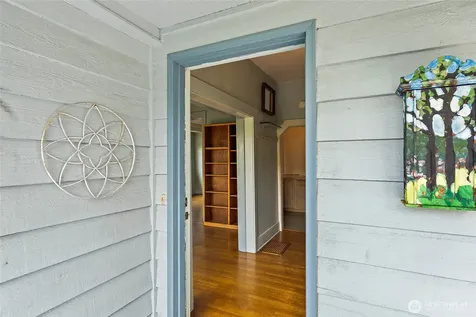 2902 S Jackson Street Seattle WA 98144