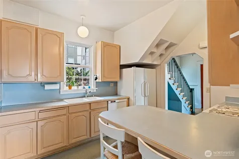 2902 S Jackson Street Seattle WA 98144