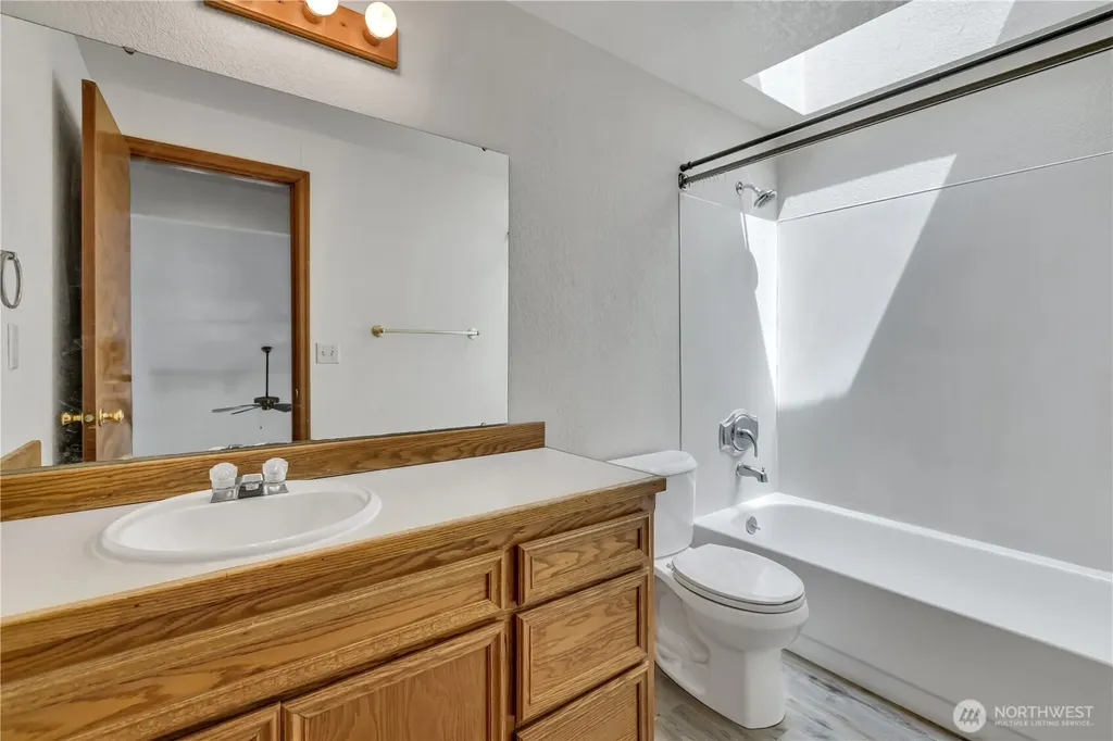7413 144th Street Ct E Puyallup WA 98375
