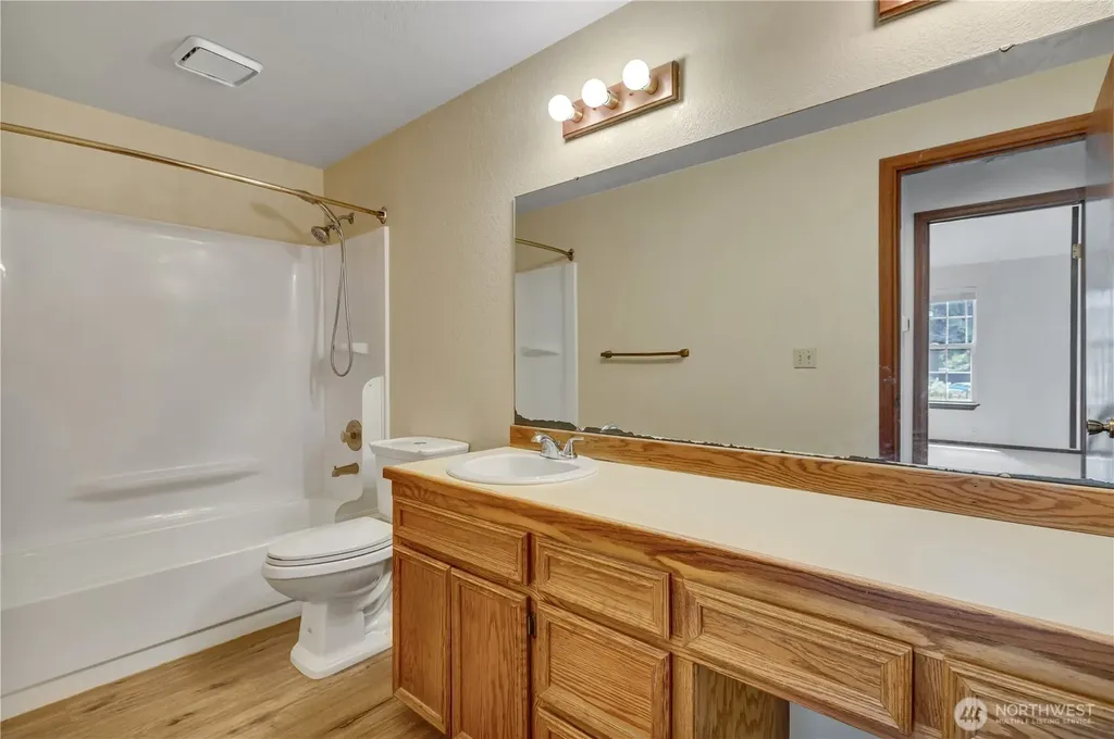 7413 144th Street Ct E Puyallup WA 98375