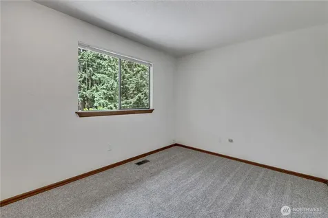 7413 144th Street Ct E Puyallup WA 98375