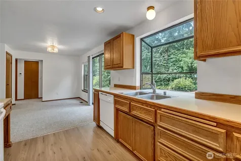 7413 144th Street Ct E Puyallup WA 98375