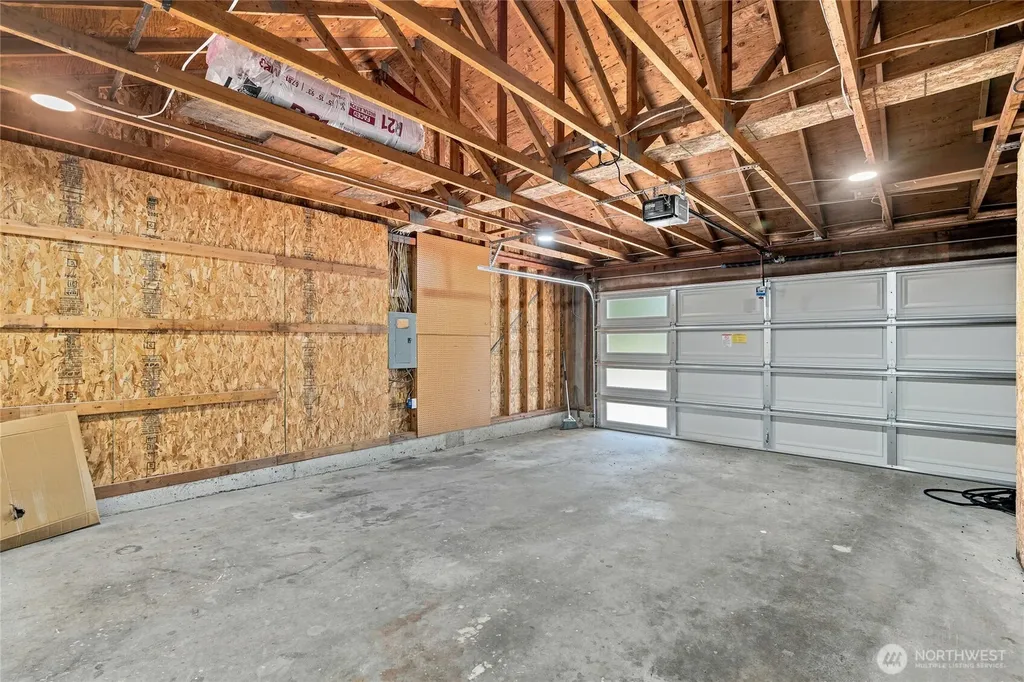 15717 97th Avenue Ct E Puyallup WA 98375