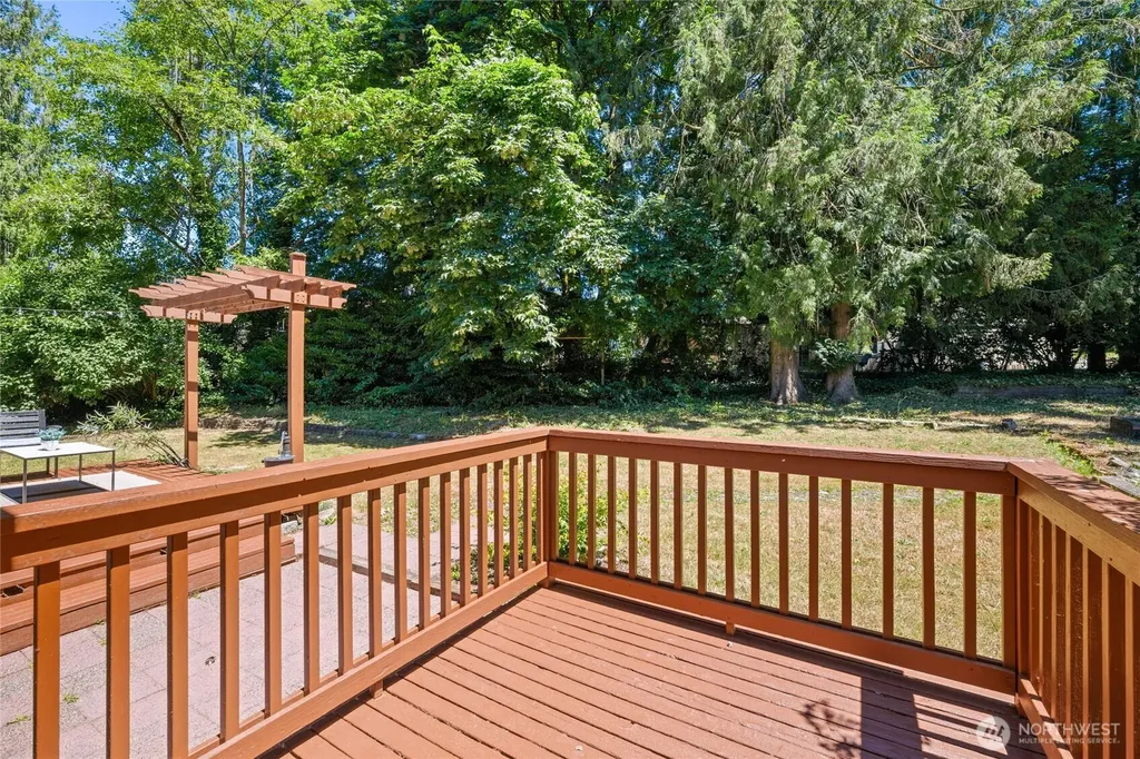 15717 97th Avenue Ct E Puyallup WA 98375
