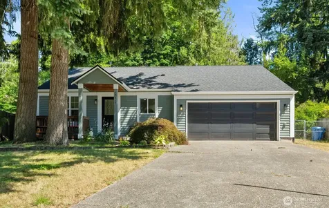 15717 97th Avenue Ct E Puyallup WA 98375