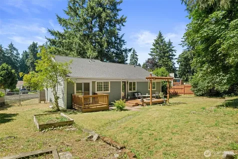 15717 97th Avenue Ct E Puyallup WA 98375