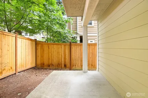17520 12th Avenue NE Shoreline WA 98155