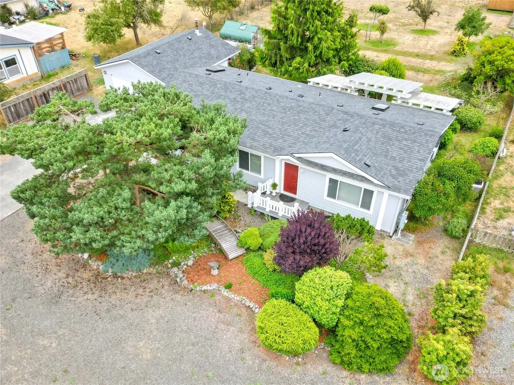 41 Marian Way Sequim WA 98382