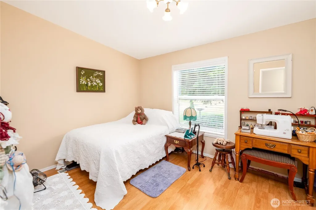 41 Marian Way Sequim WA 98382