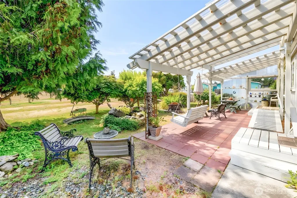 41 Marian Way Sequim WA 98382