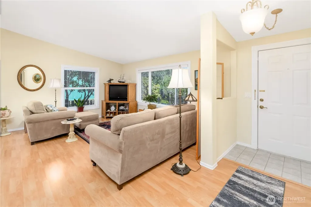 41 Marian Way Sequim WA 98382