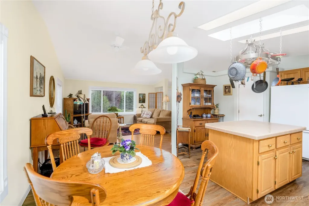 41 Marian Way Sequim WA 98382