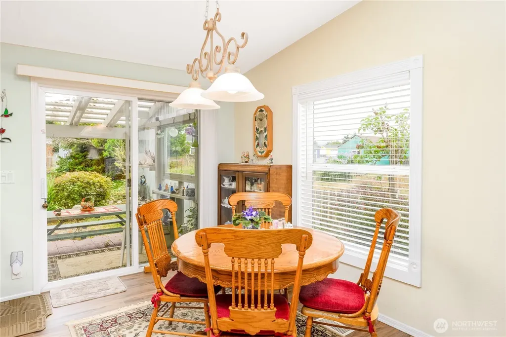 41 Marian Way Sequim WA 98382