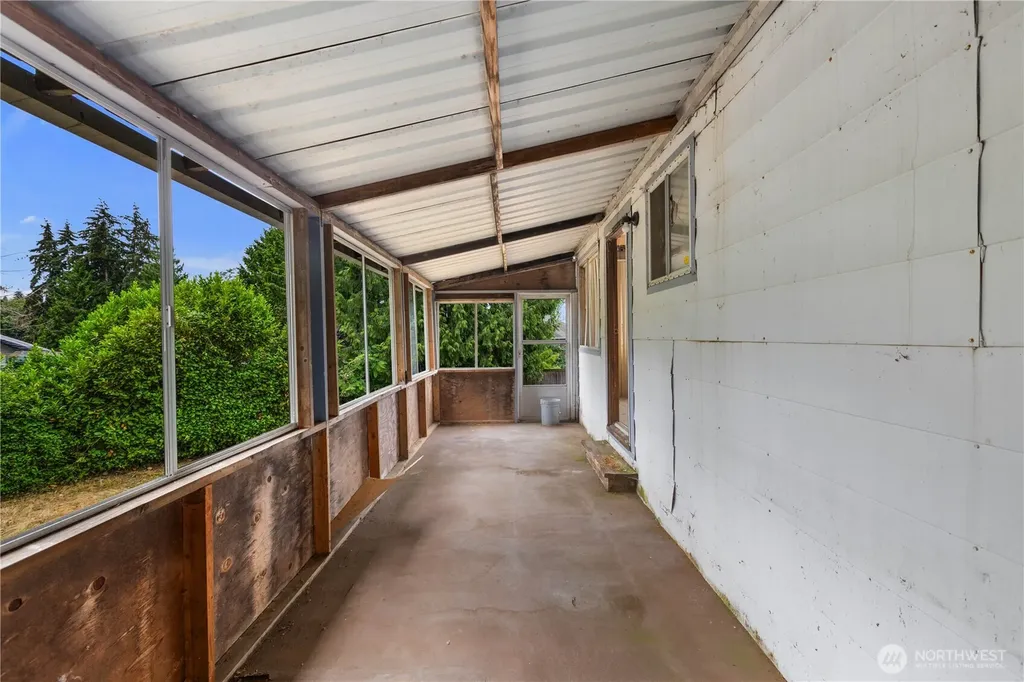 2706 S 276th Place Federal Way WA 98003