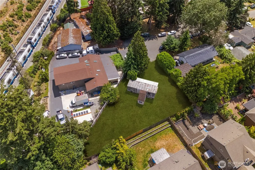 2706 S 276th Place Federal Way WA 98003