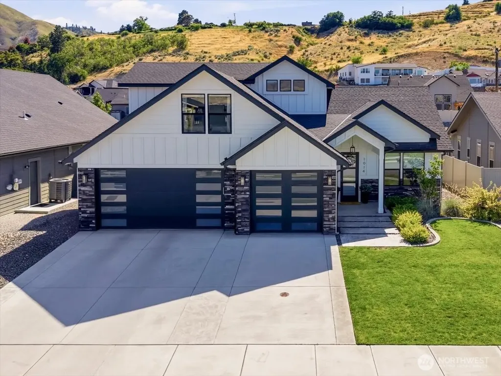 1014 Racine Springs Drive Wenatchee WA 98801