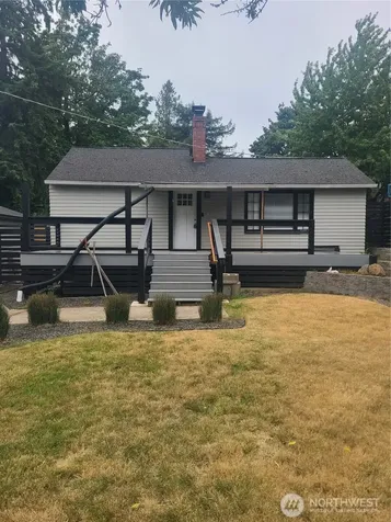 11335 Sunnyside Avenue N Seattle WA 98133