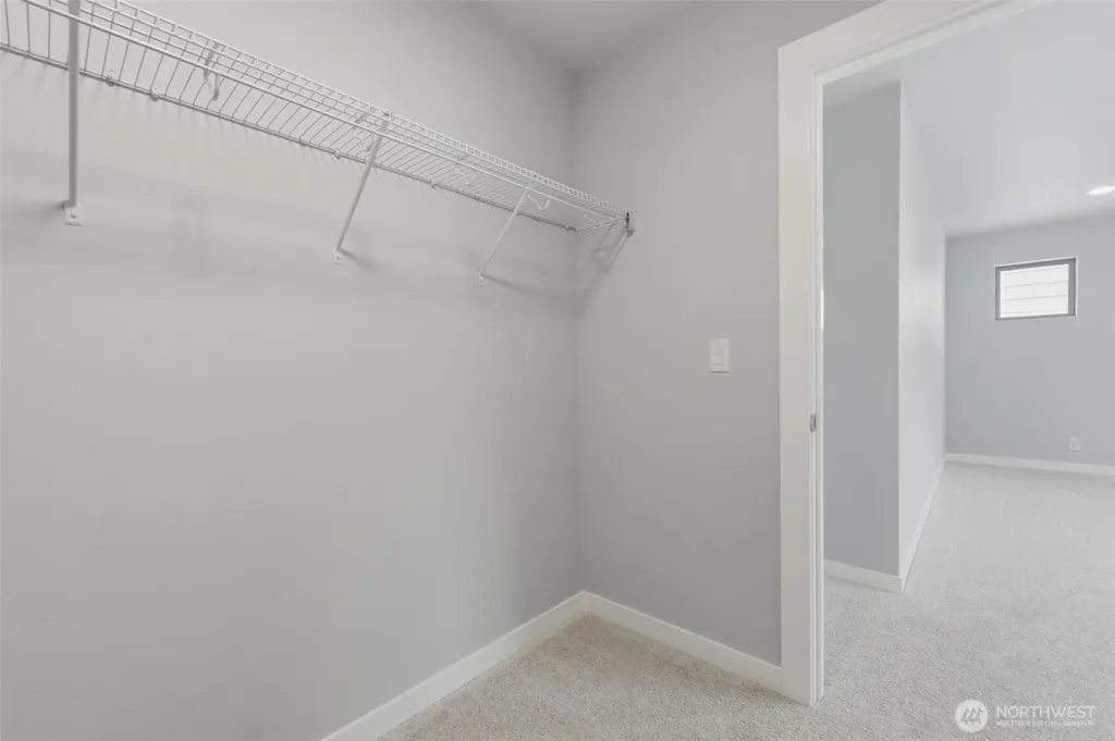 12504 SE 256th Place Kent WA 98030
