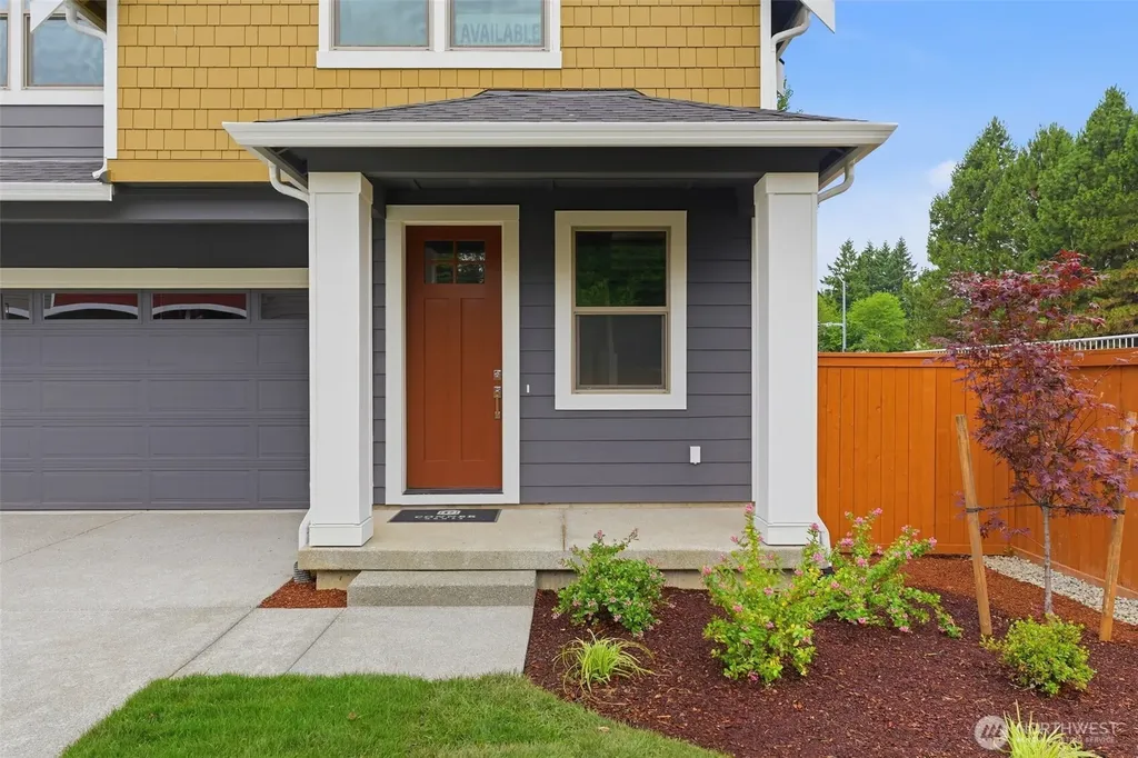 12504 SE 256th Place Kent WA 98030