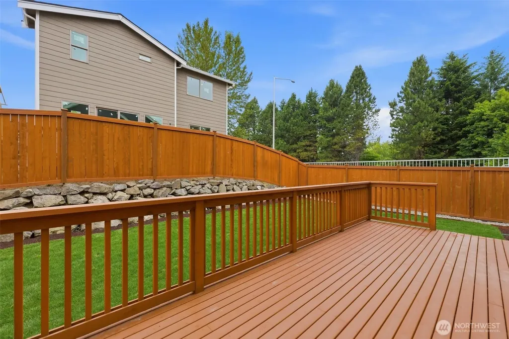 12504 SE 256th Place Kent WA 98030