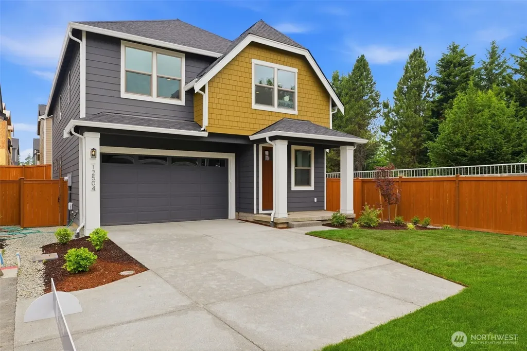 12504 SE 256th Place Kent WA 98030