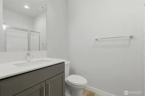 12504 SE 256th Place Kent WA 98030