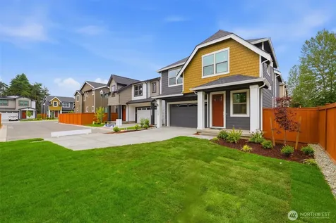 12504 SE 256th Place Kent WA 98030