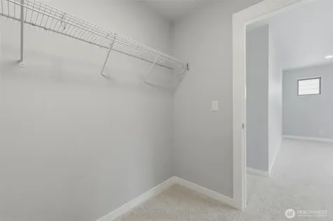 12504 SE 256th Place Kent WA 98030