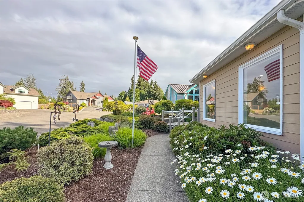3140 S City Lights Place Port Angeles WA 98362