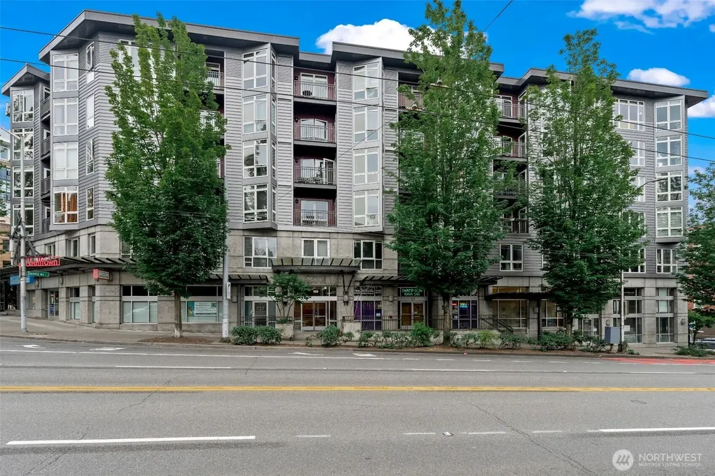 159 Denny Way Seattle WA 98109