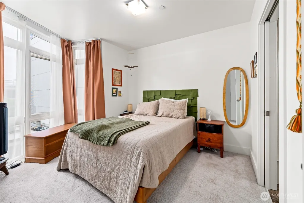 159 Denny Way Seattle WA 98109