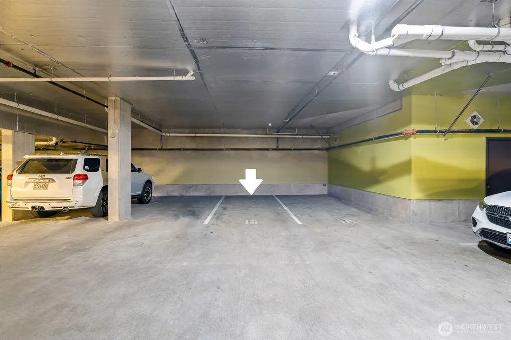 159 Denny Way Seattle WA 98109