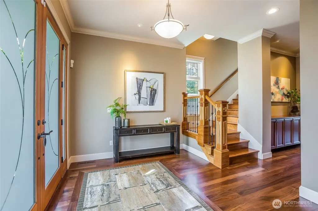 317 1st Street Kirkland WA 98033