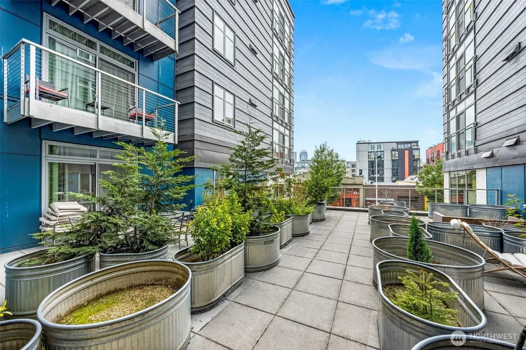 1414 12th Avenue Seattle WA 98122