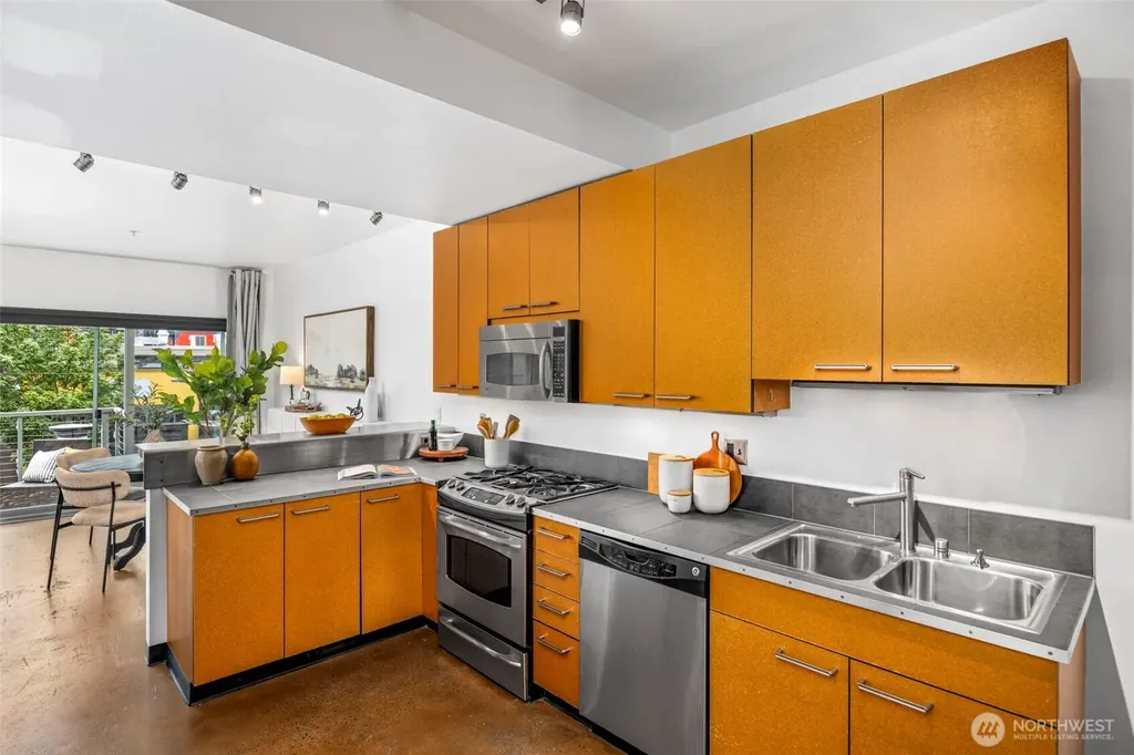 1414 12th Avenue Seattle WA 98122