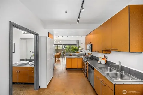 1414 12th Avenue Seattle WA 98122