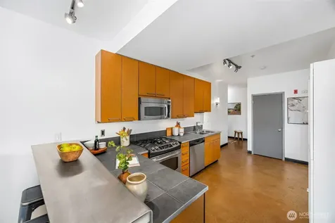 1414 12th Avenue Seattle WA 98122