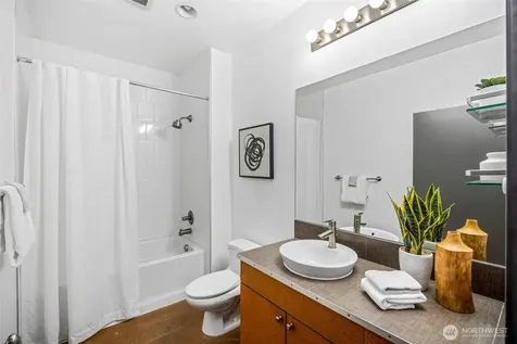1414 12th Avenue Seattle WA 98122