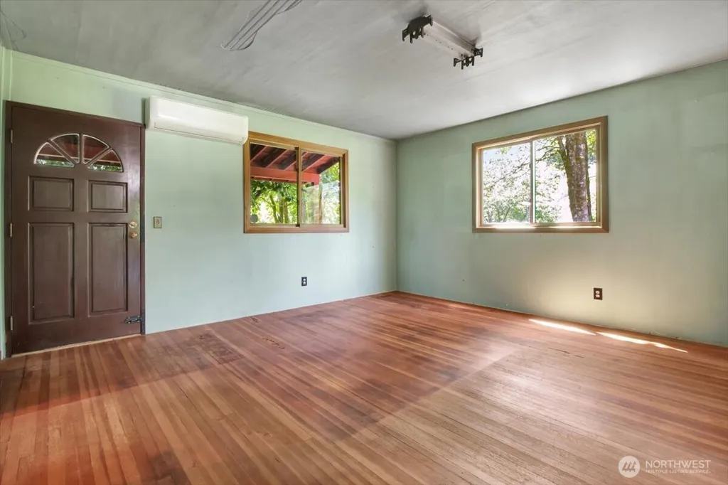 24713 State Route 530 NE Arlington WA 98223