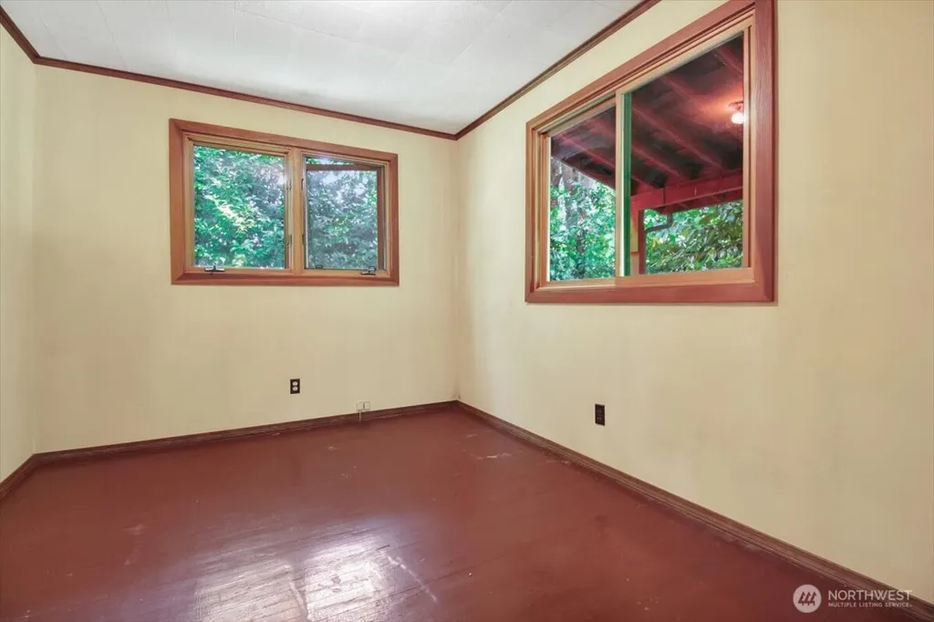 24713 State Route 530 NE Arlington WA 98223