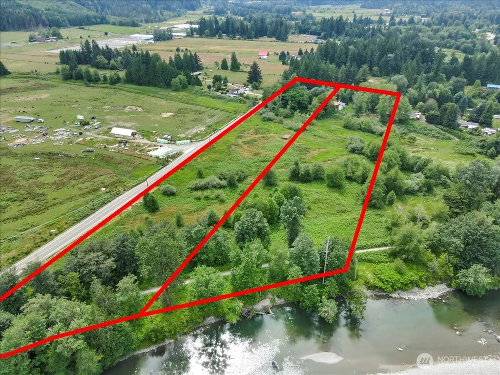 24713 State Route 530 NE Arlington WA 98223