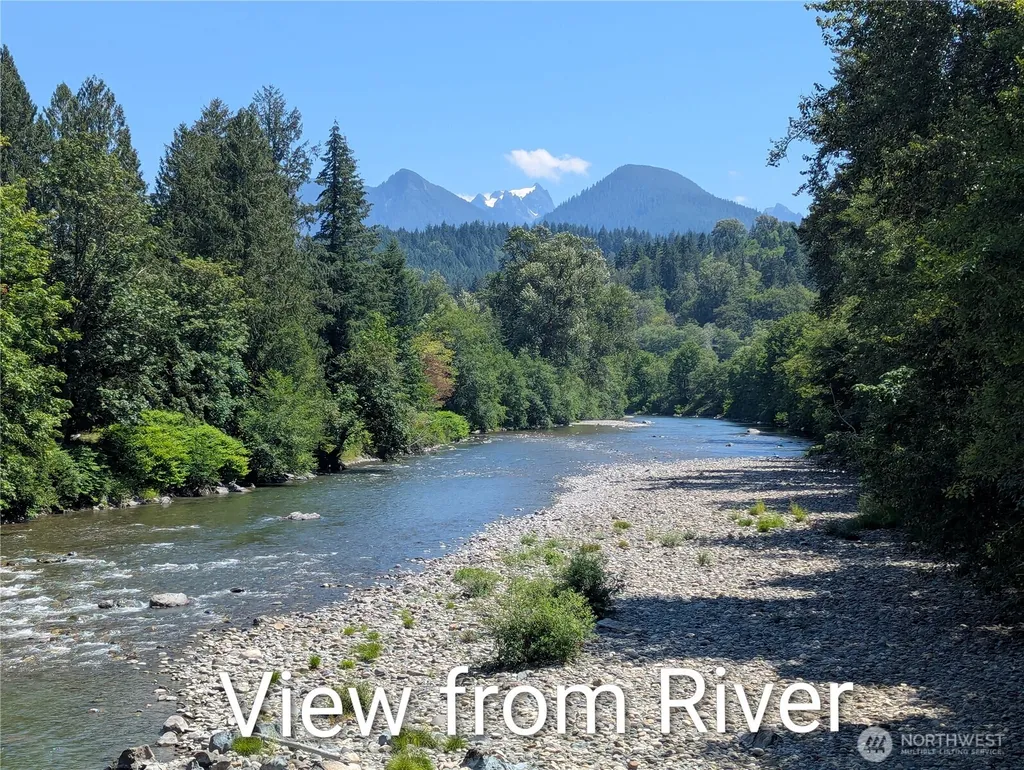 24713 State Route 530 NE Arlington WA 98223