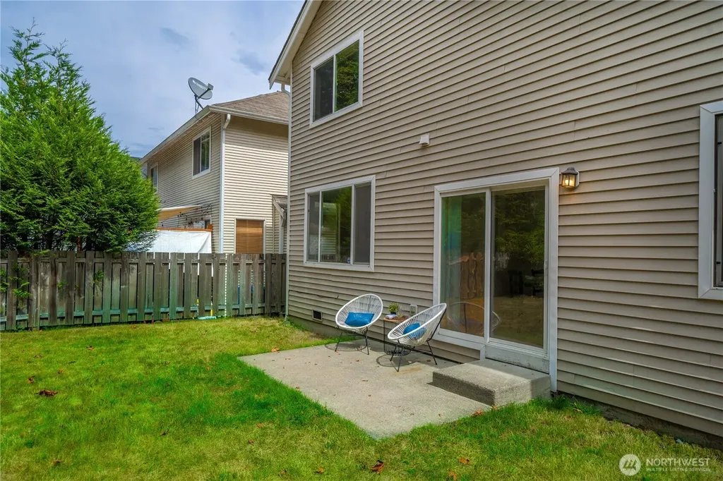 27345 245th Avenue SE Maple Valley WA 98038