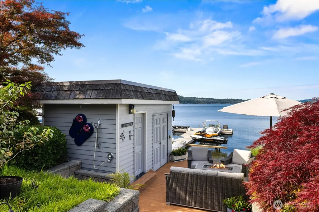 17834 SE 40th Place Bellevue WA 98008