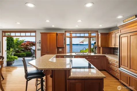 17834 SE 40th Place Bellevue WA 98008
